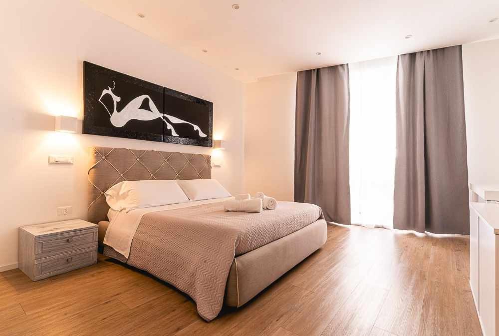 Ceo Luxury Suite Di Кальяри Экстерьер фото